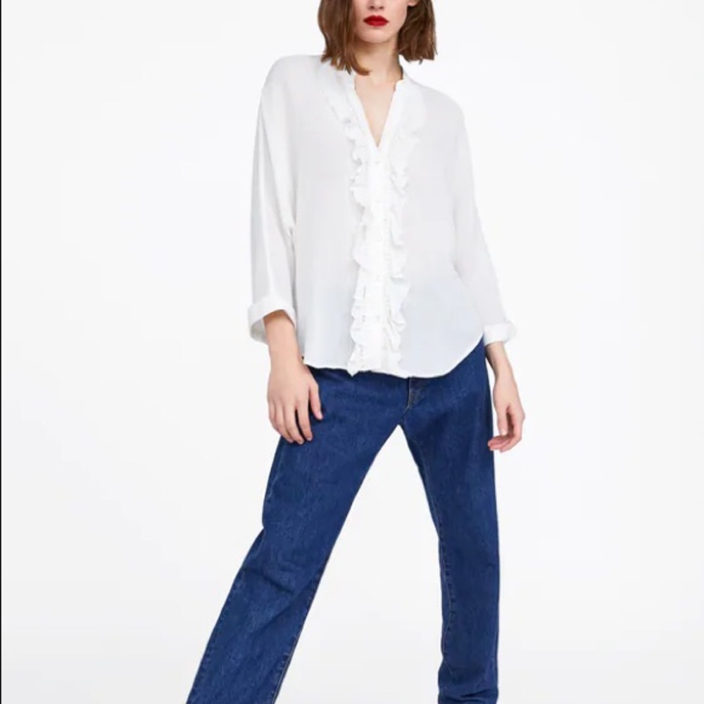 NWOT Zara ruffle button blouse